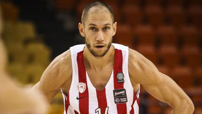 Ολυμπιακός: Ετοιμοπόλεμος για τη Βαλένθια ο Τιλί